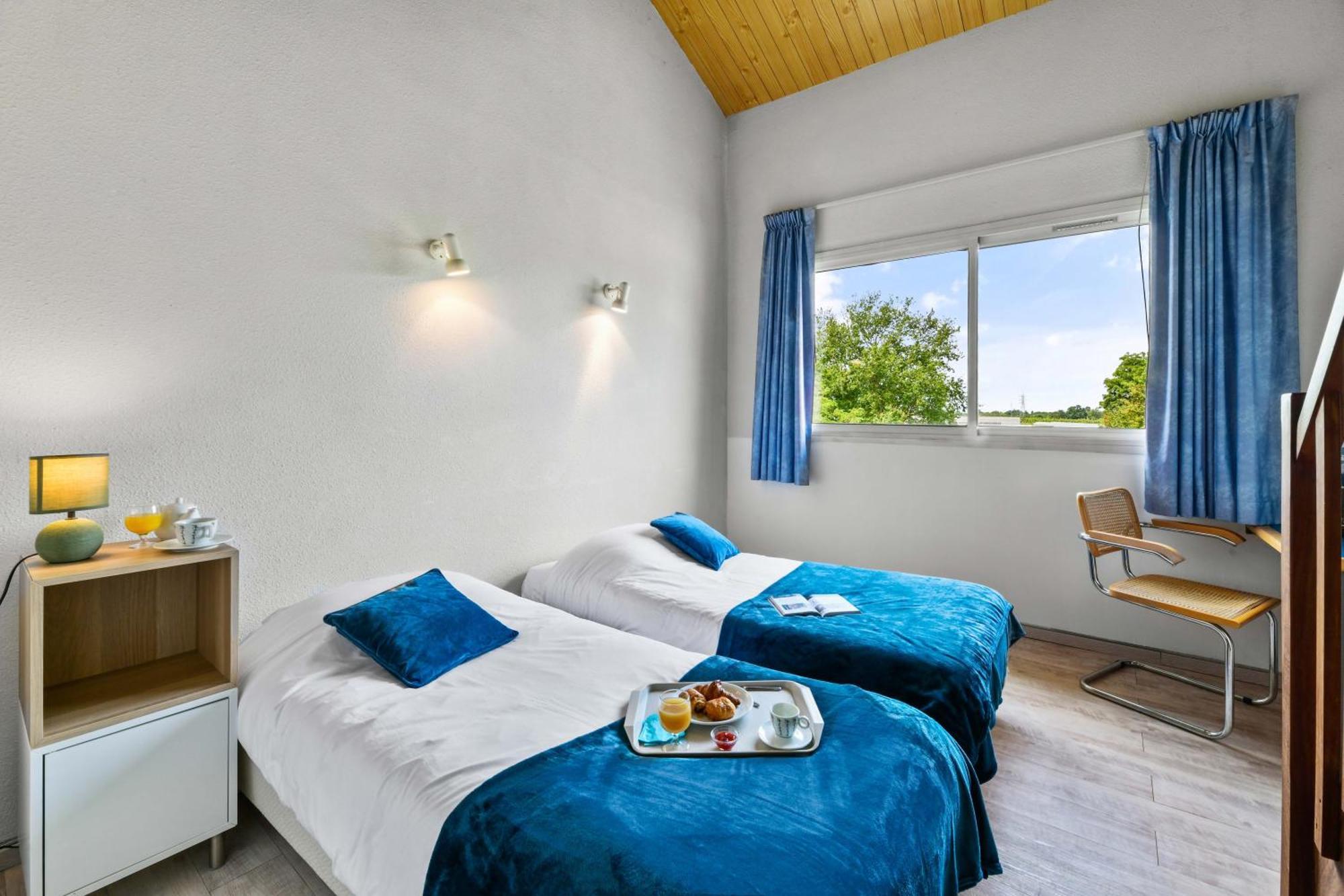 Logis Hotel & Restaurant Ludik 베르주라크 외부 사진