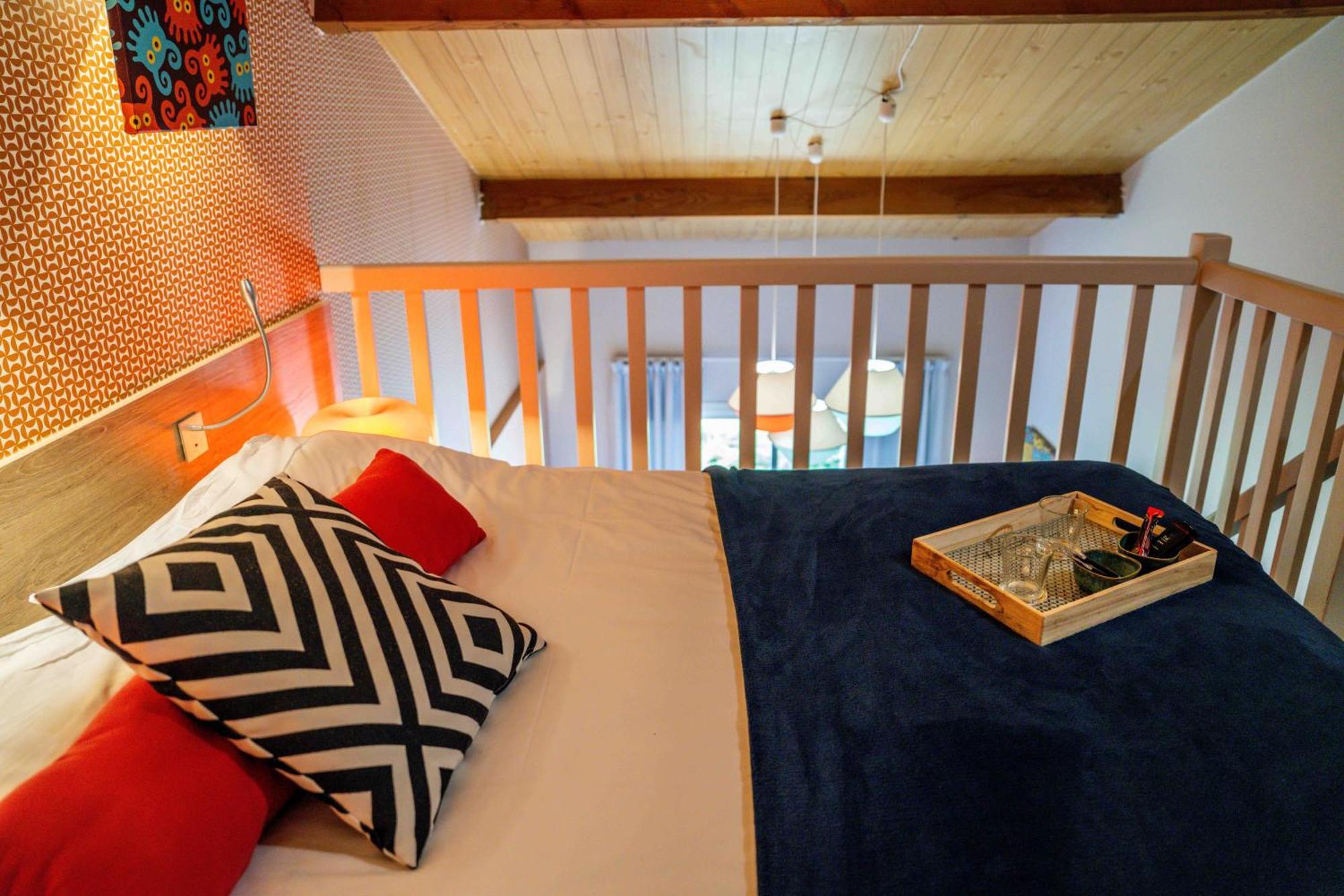 Logis Hotel & Restaurant Ludik 베르주라크 외부 사진